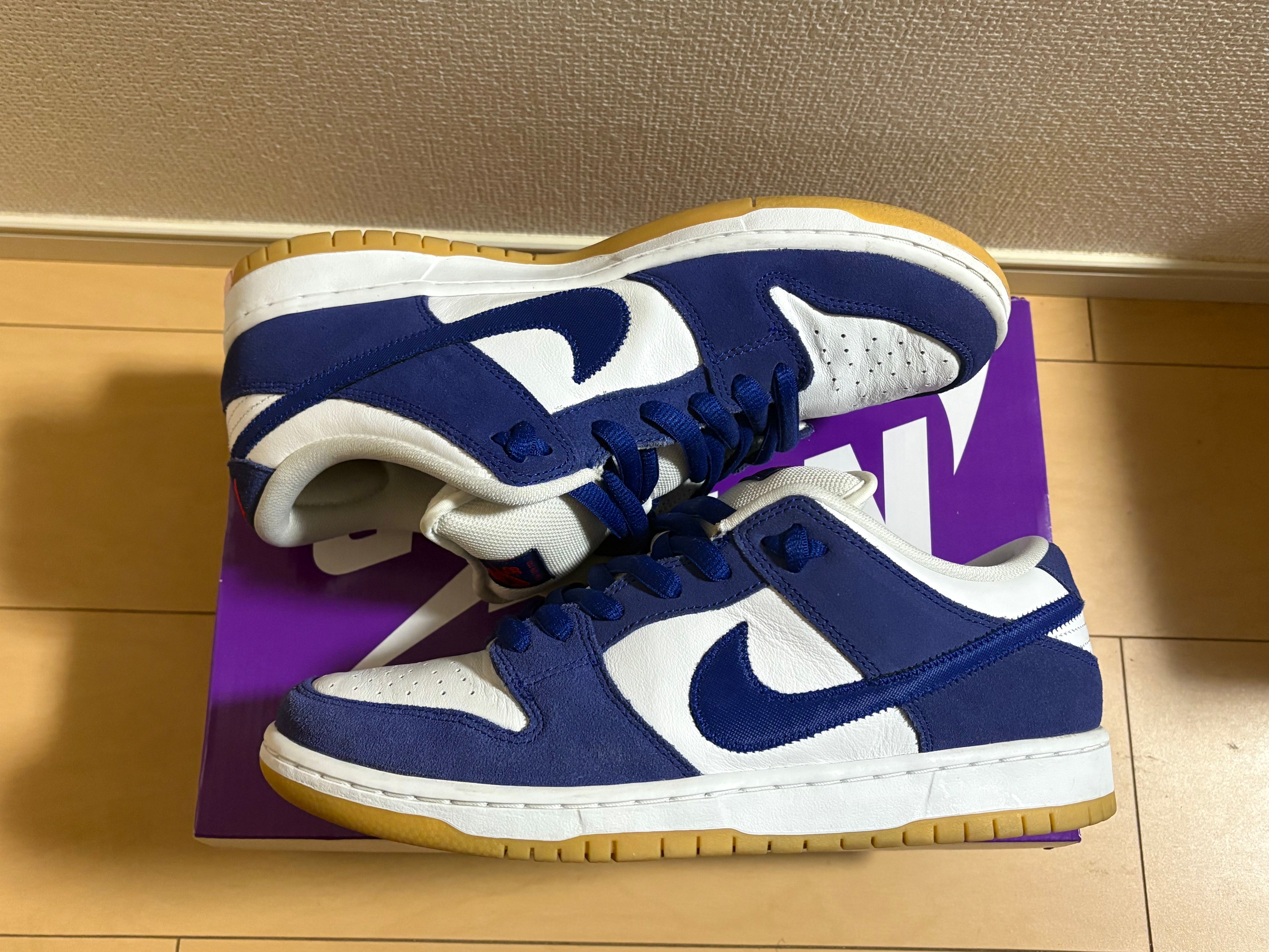 Nike SB Dunk Low "Los Angeles Dodgers/Deep Royal Blue"