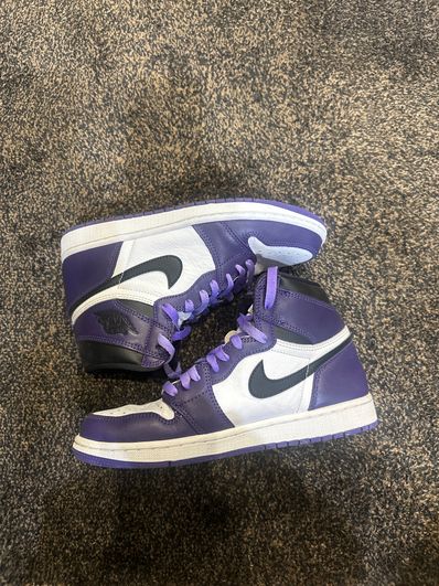 Nike Air Jordan 1 Retro High OG "Court Purple White/Black" (2020)