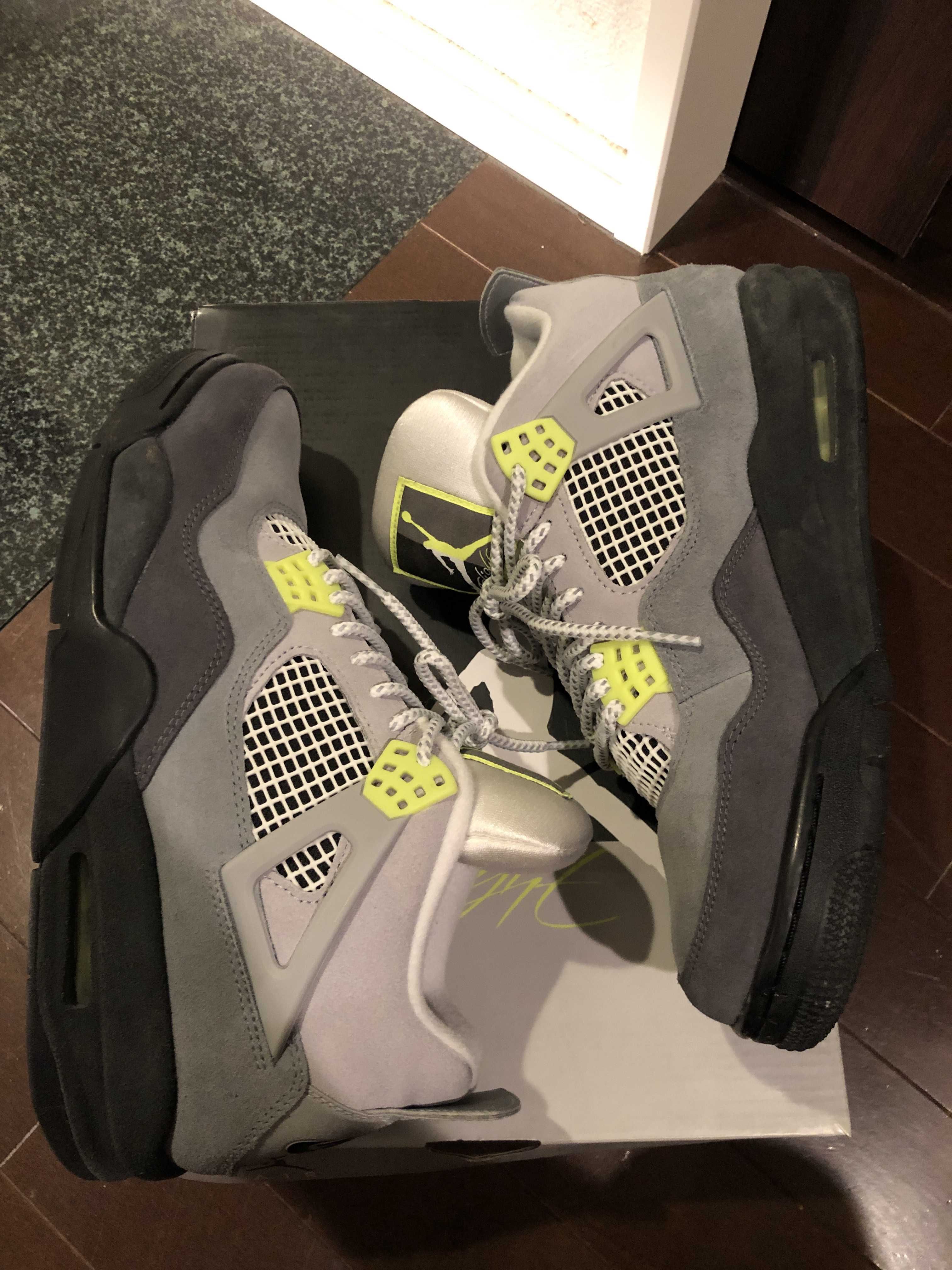 NIKE AIR JORDAN 4 RETRO LE "NEON"