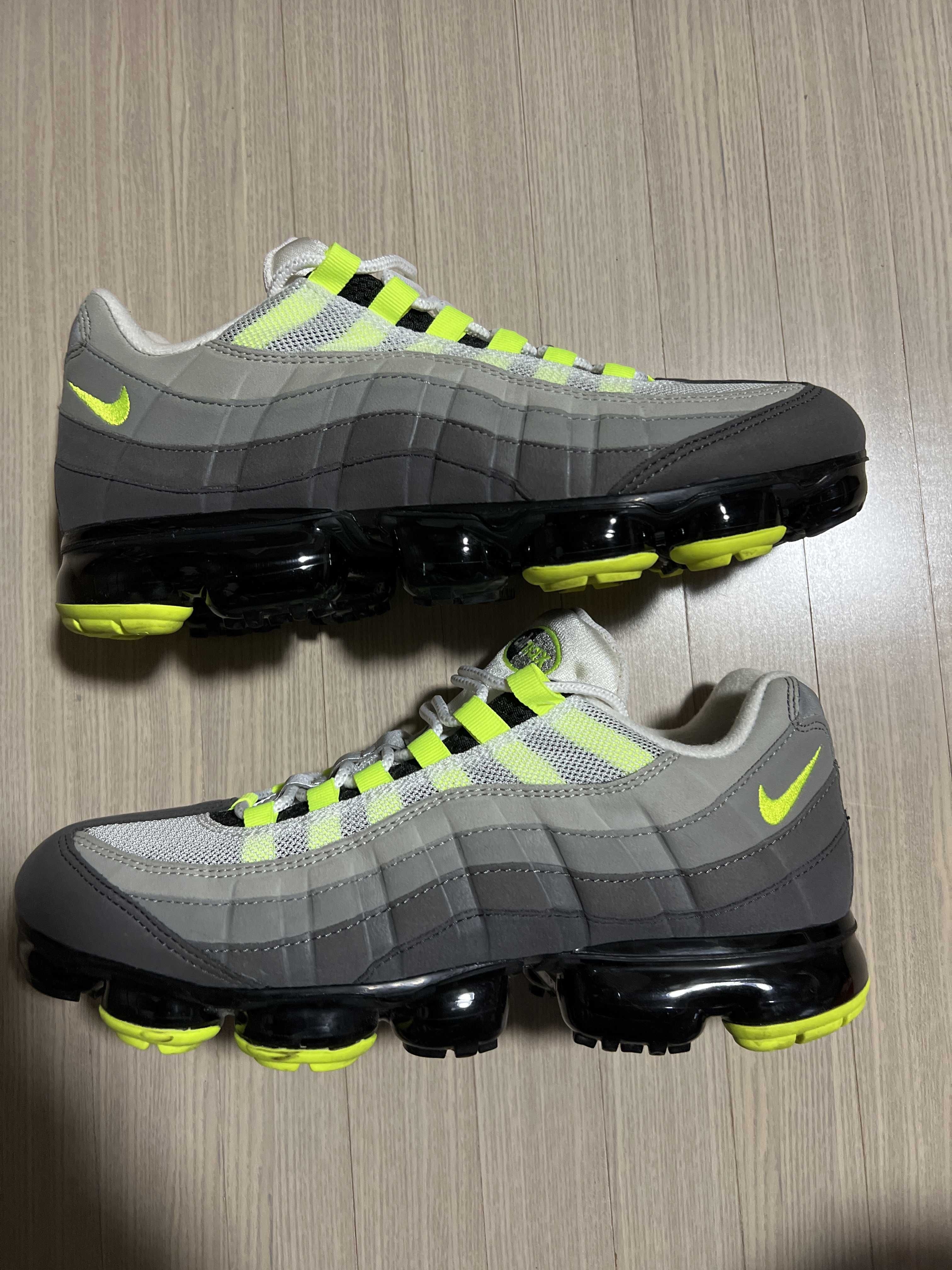 Nike Air Vapormax 95 "Neon"
