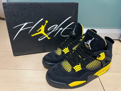 Nike Air Jordan 4 Retro "Thunder"(2023)