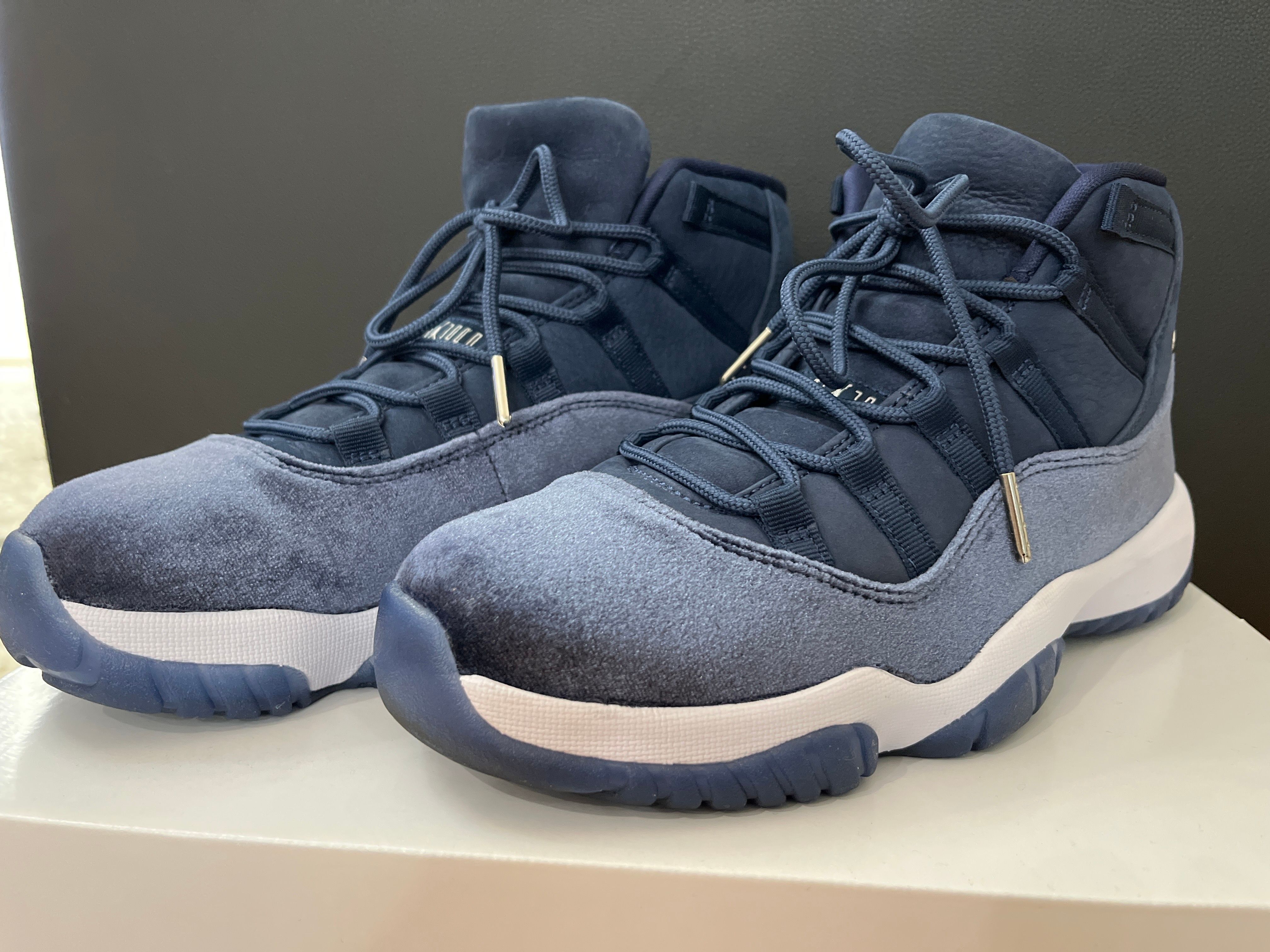 Nike Women's Air Jordan 11 "Midnight Navy"