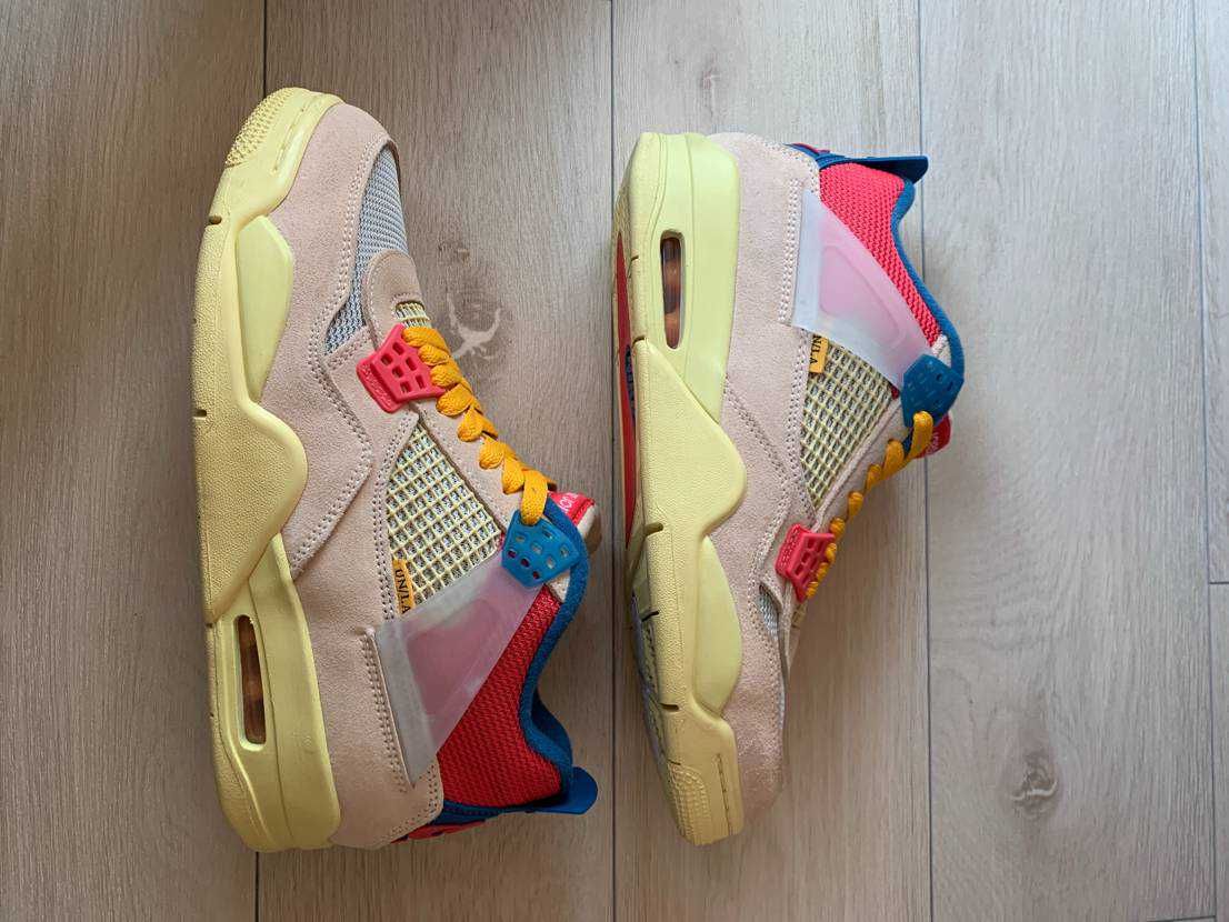 UNION × Nike Air Jordan 4 SP "Guava Ice/Light Fusion Red"