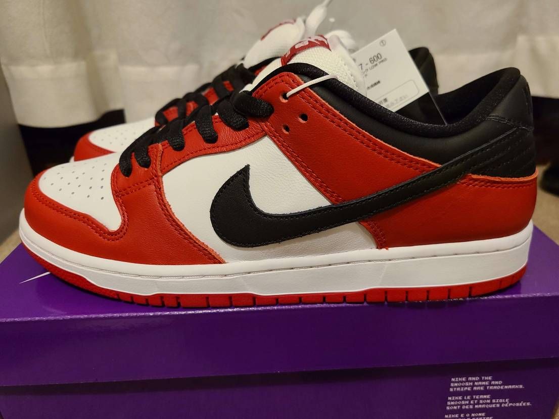 Nike SB Dunk Low Pro "J-Pack Chicago/Varsity Red and White"