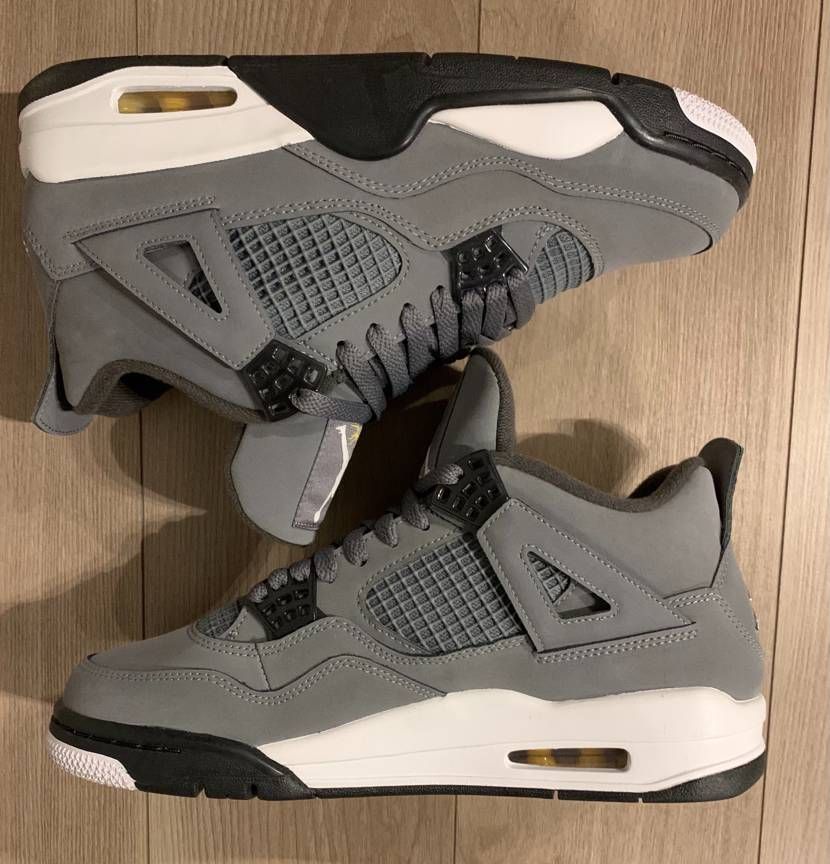 Nike Air Jordan 4 "Cool Grey"