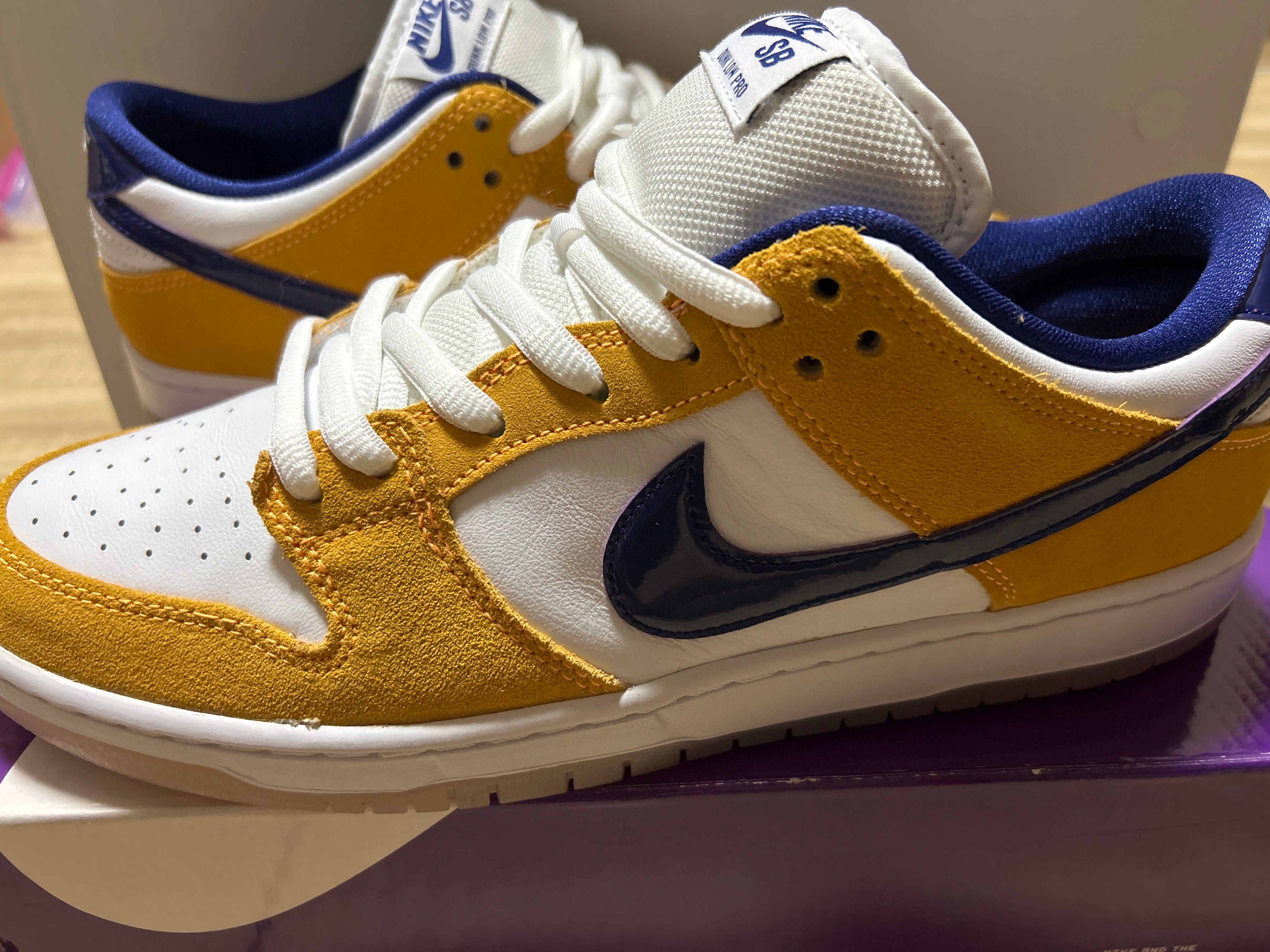 Nike SB Dunk Low "Laser Orange"