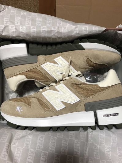 KITH × New Balance RC1300 10th Anniversary "White Pepper"