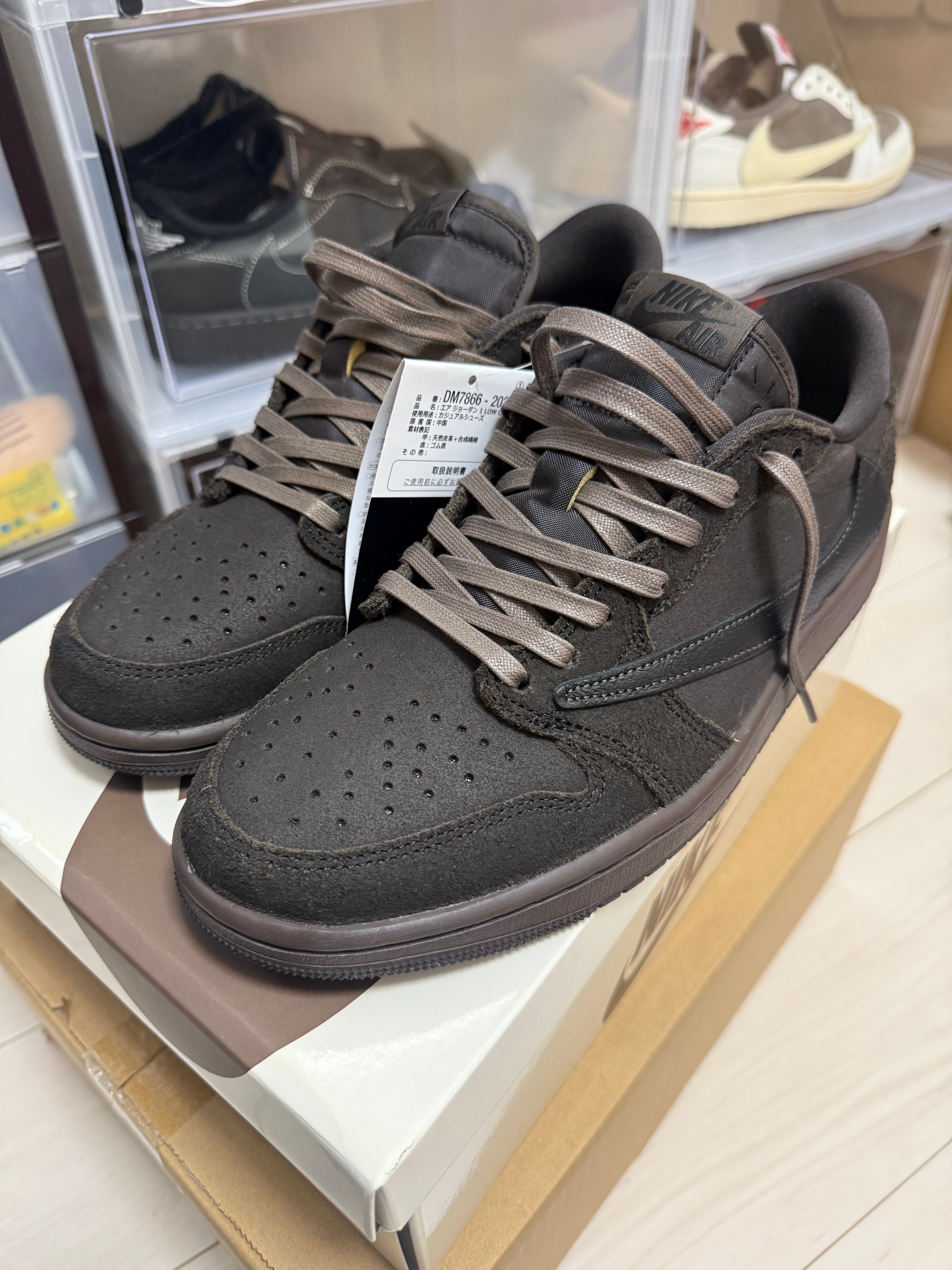 Travis Scott × Nike Air Jordan 1 Low OG SP "Velvet Brown and Dark Mocha"