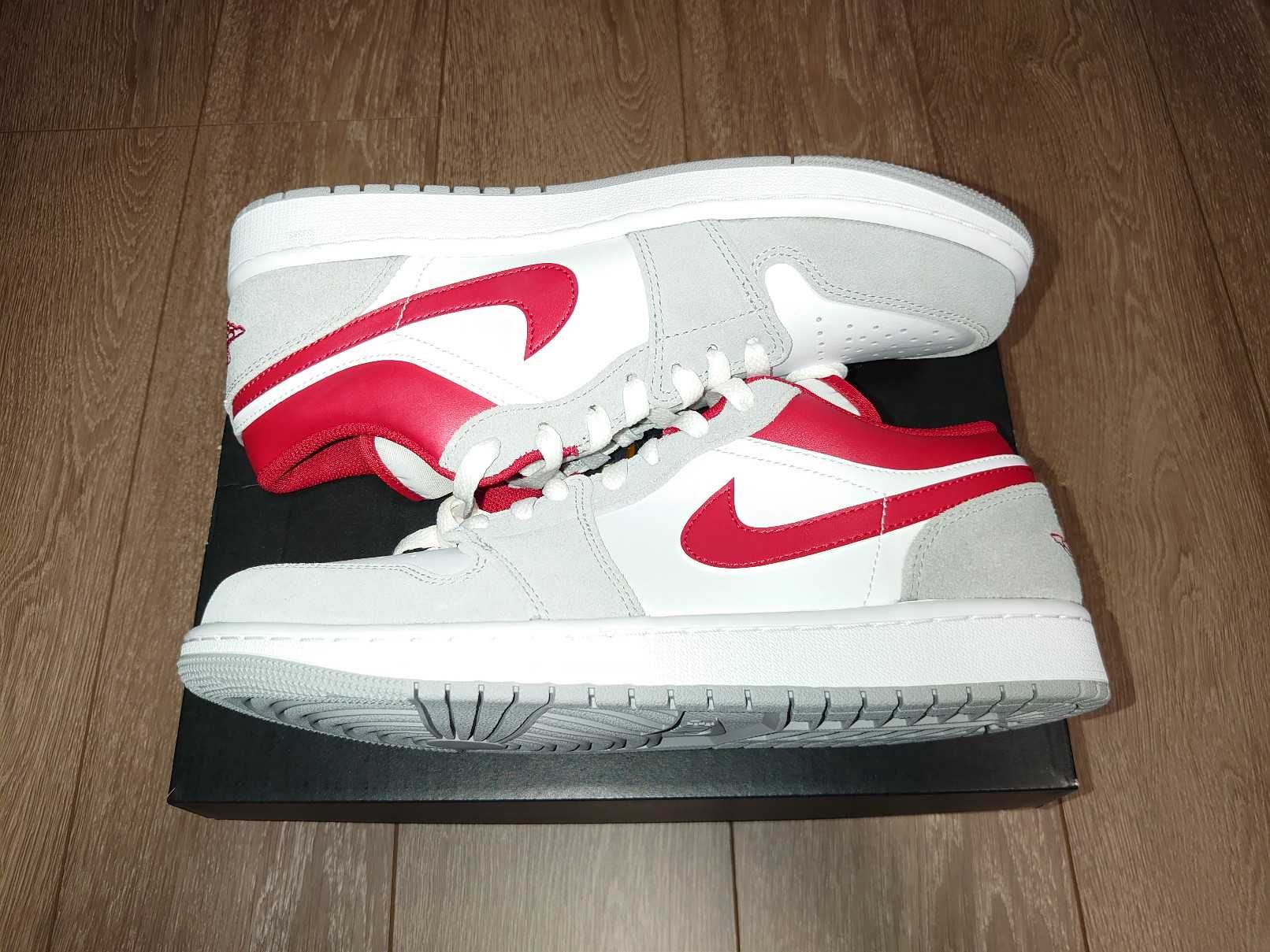 Nike Air Jordan 1 Low SE "White/Grey/Red"