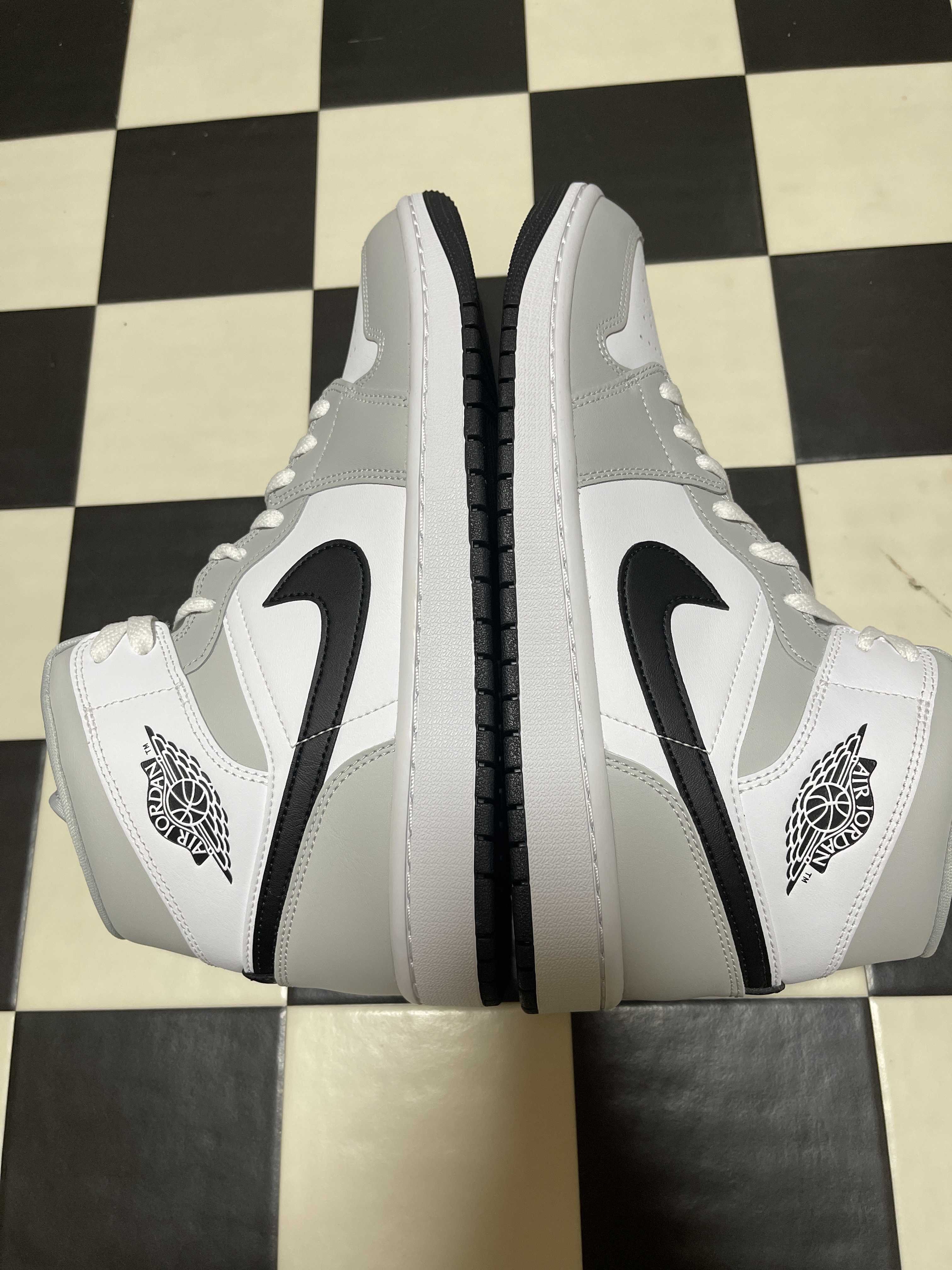 Nike Women's Air Jordan 1 Mid "Grey Fog/White/Black"