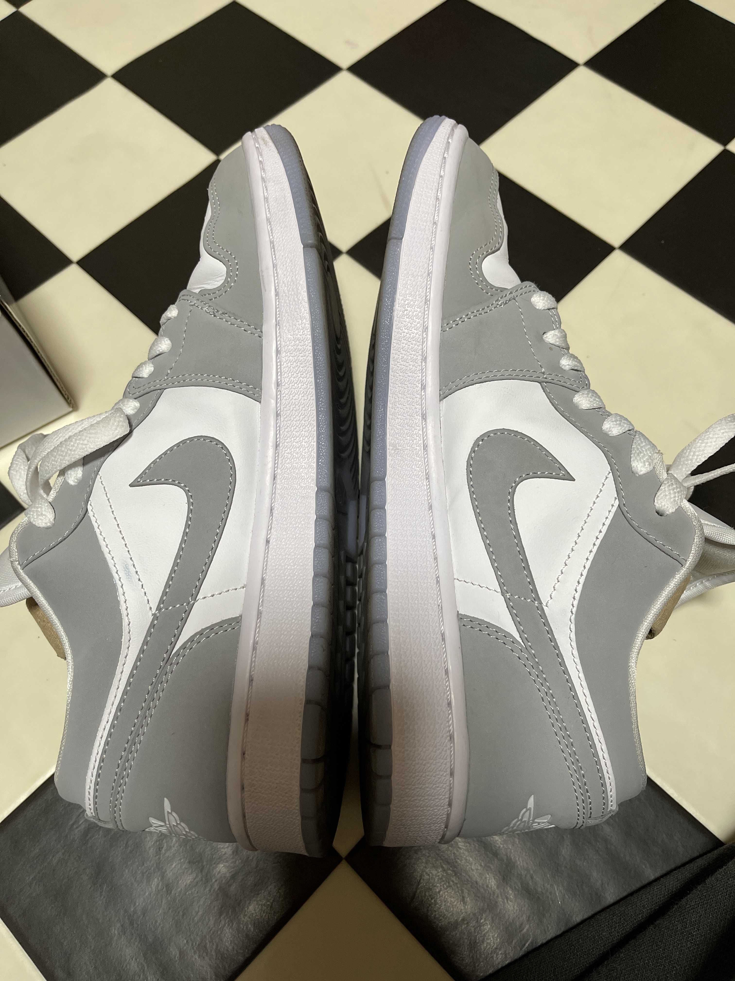 Nike Women's Air Jordan 1 Low "Wolf Grey"