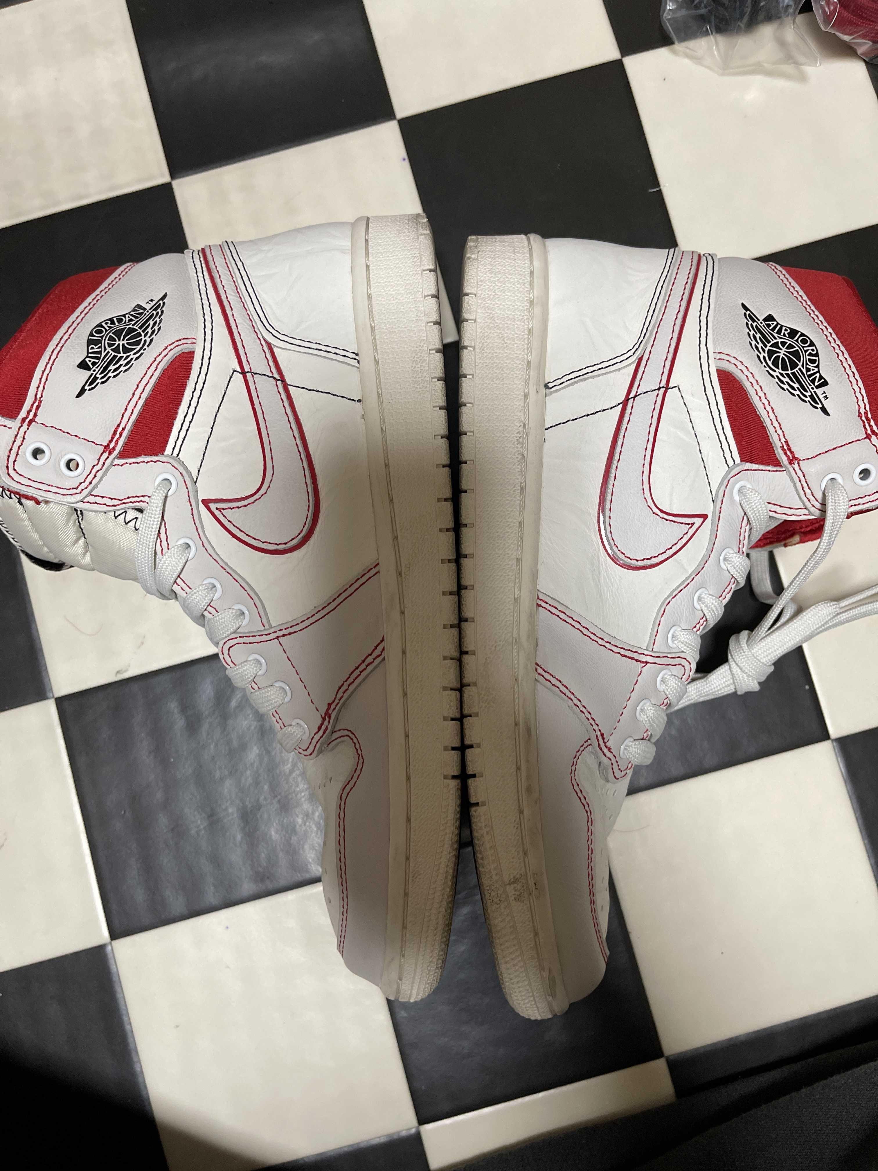 Nike Air Jordan 1 Retro High OG "Sail/University Red"     