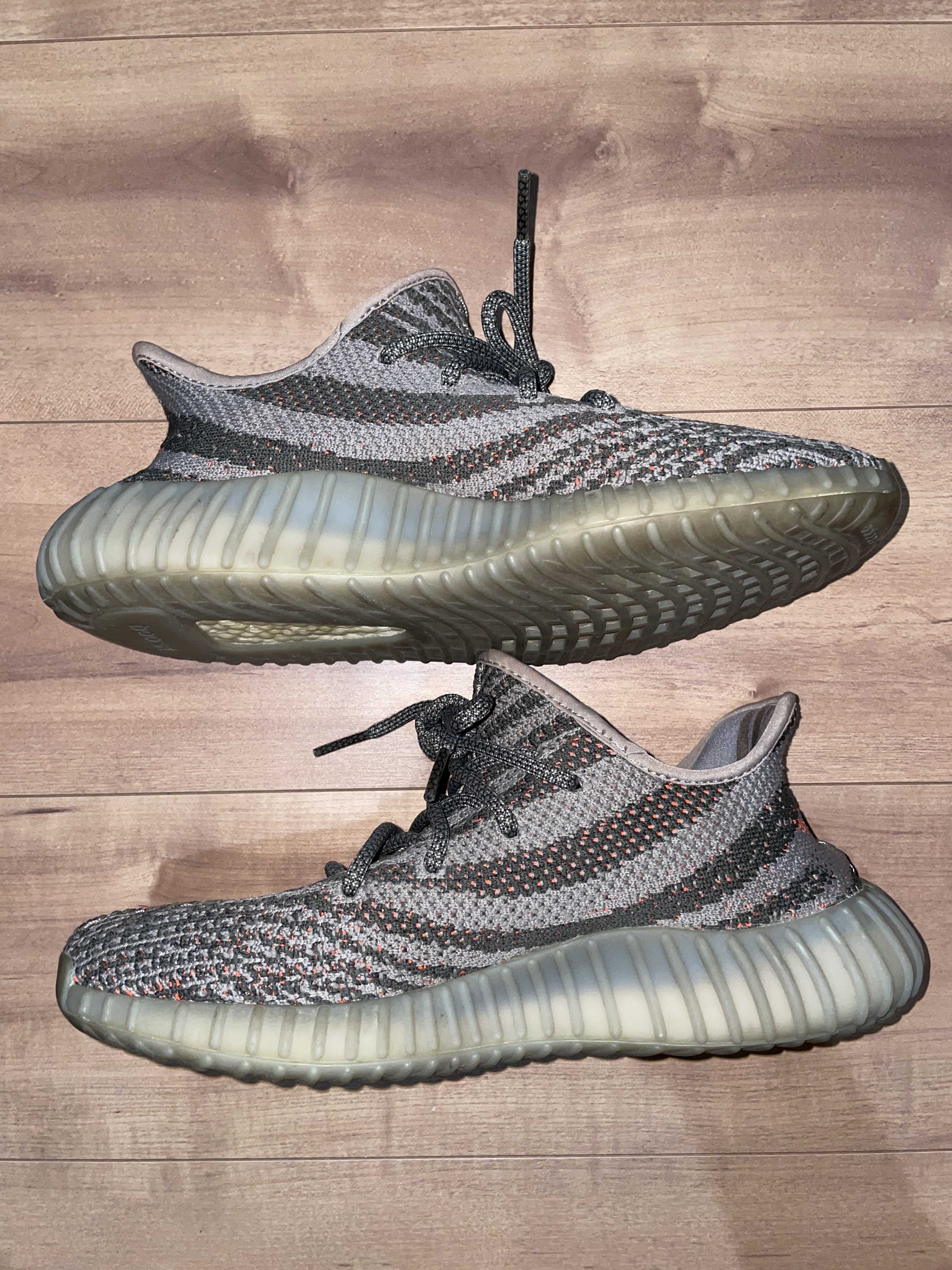 adidas YEEZY BOOST 350 V2 "Beluga"