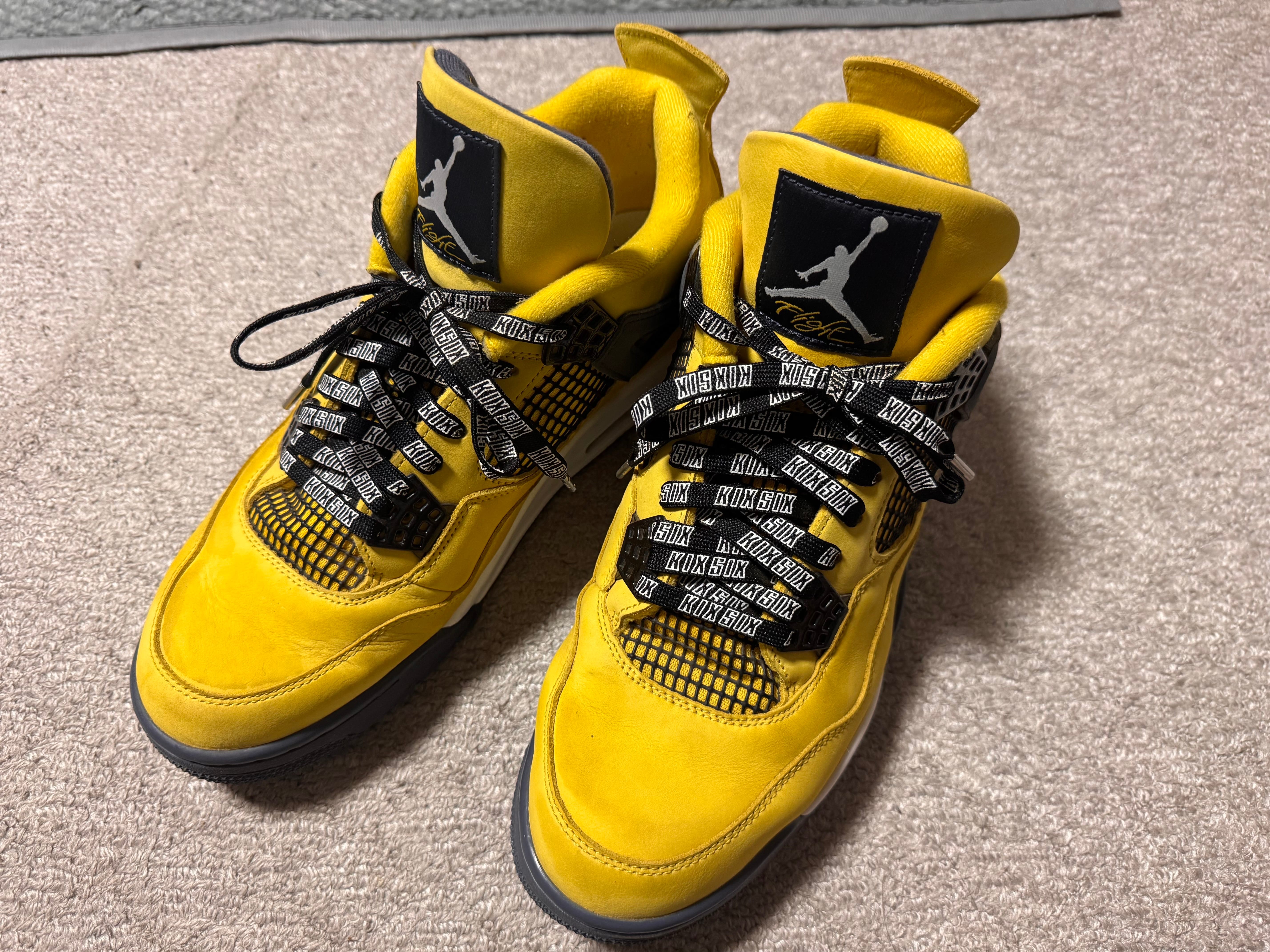 Nike Air Jordan 4 "Tour Yellow"