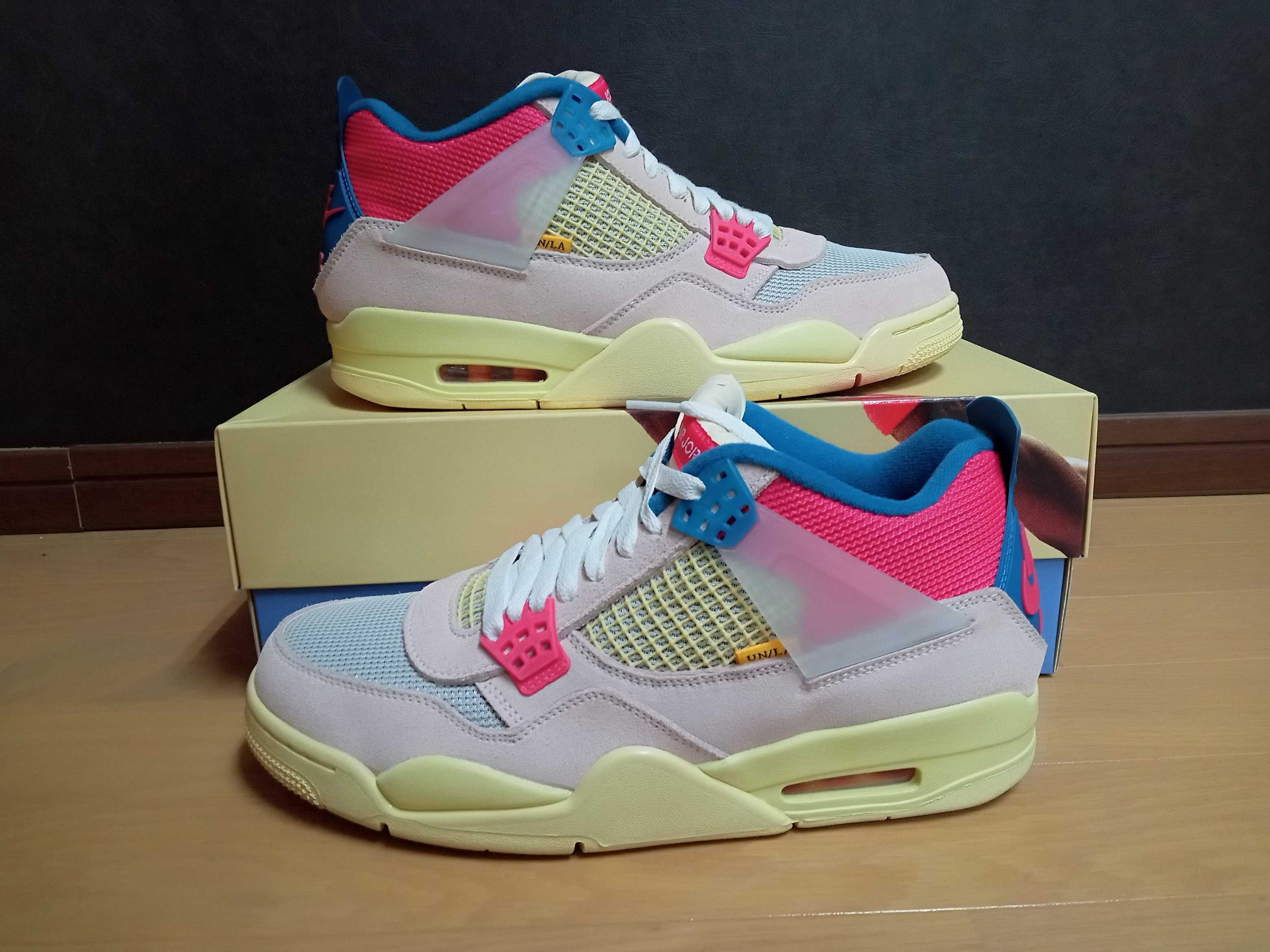 UNION × Nike Air Jordan 4 SP "Guava Ice/Light Fusion Red"