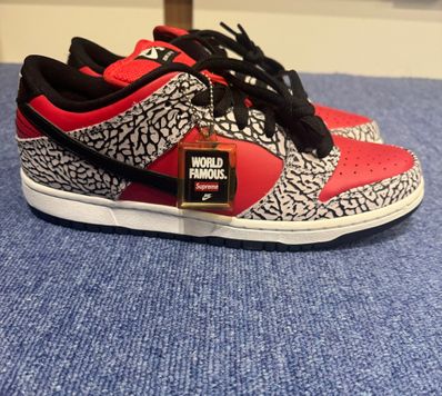 Supreme × Nike SB Dunk Low "Red Cement"(2012)