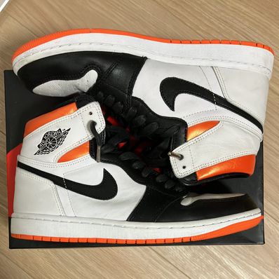 Nike Air Jordan 1 Retro High OG "Electro Orange"