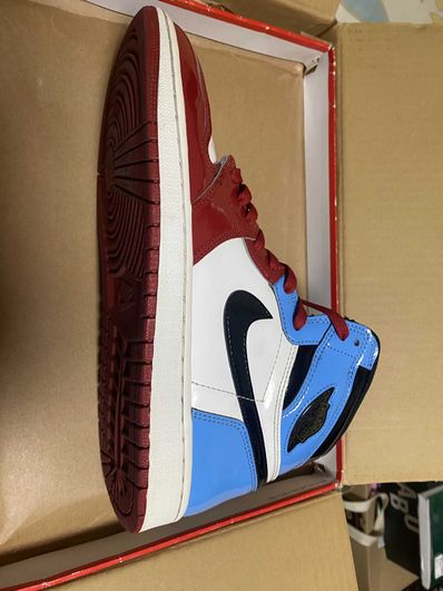 Nike Air Jordan 1 High OG "Fearless"