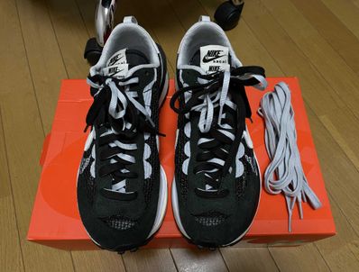 sacai × Nike Vapor Waffle "Black and White"