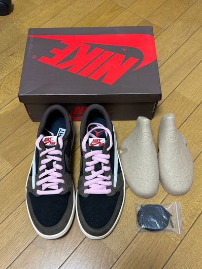 Travis Scott × Nike Air Jordan 1 Low OG SP-T "Black/Dark Mocha"