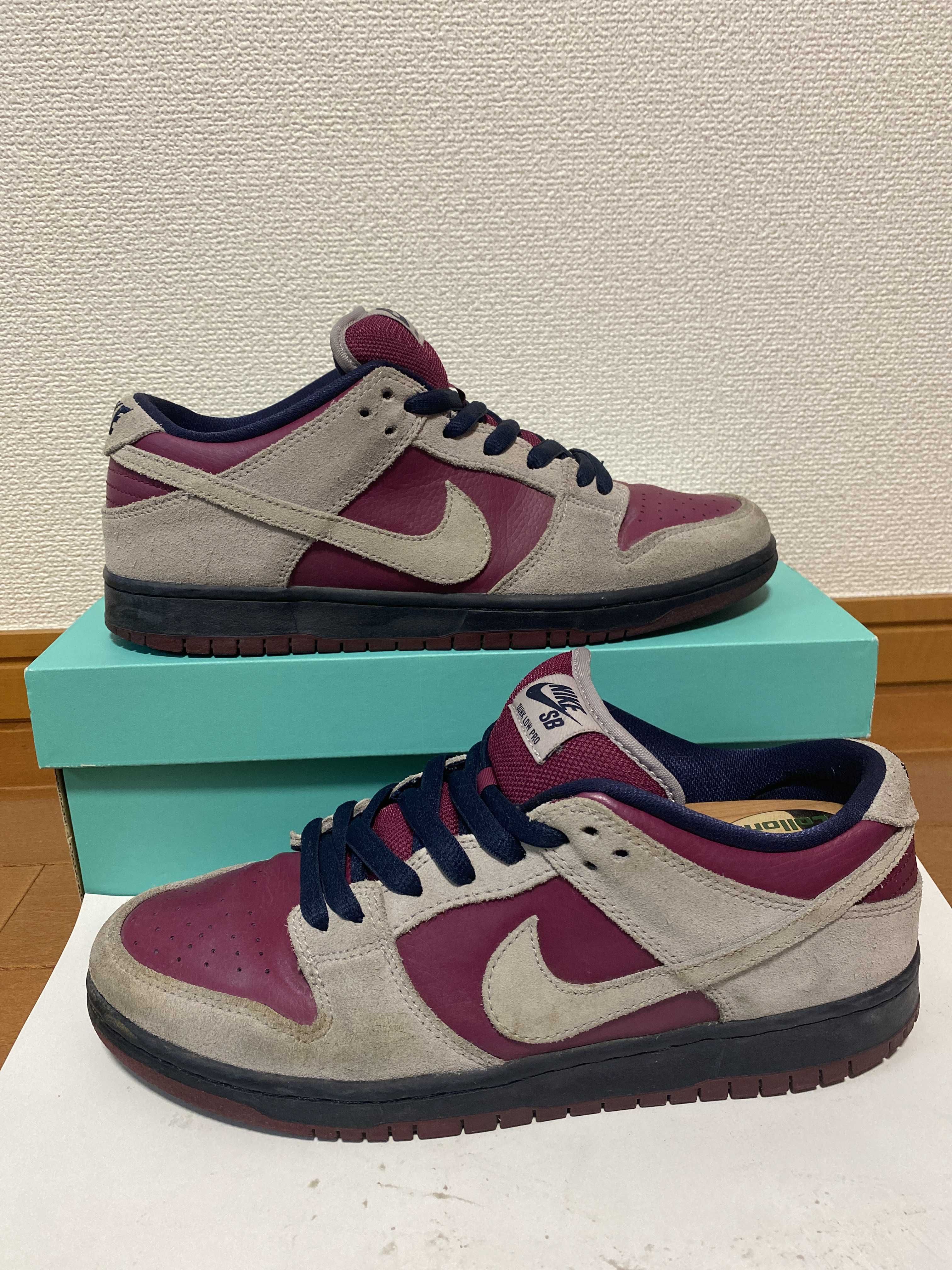 Nike SB Dunk Low Pro "Burgundy/Grey"
