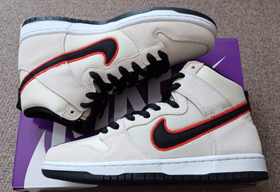 Nike SB Dunk High "San Francisco Giants/Coconut Milk and Black"