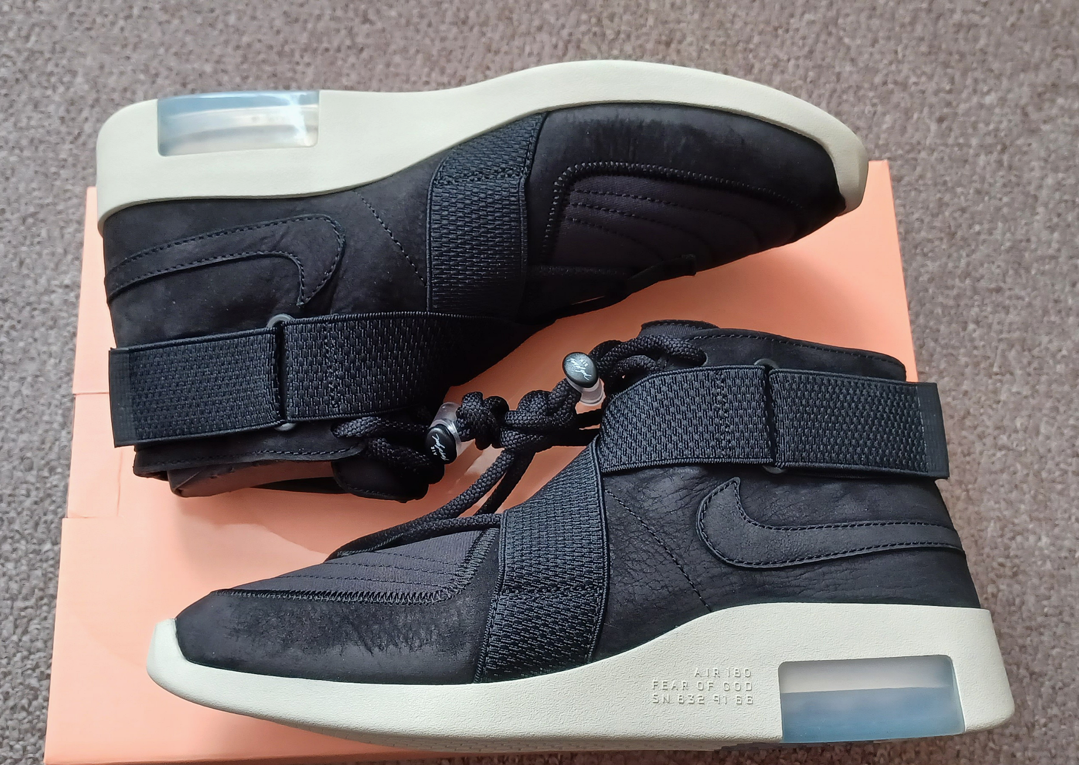 FEAR OF GOD × Nike Air Fear Of God Raid "Black"