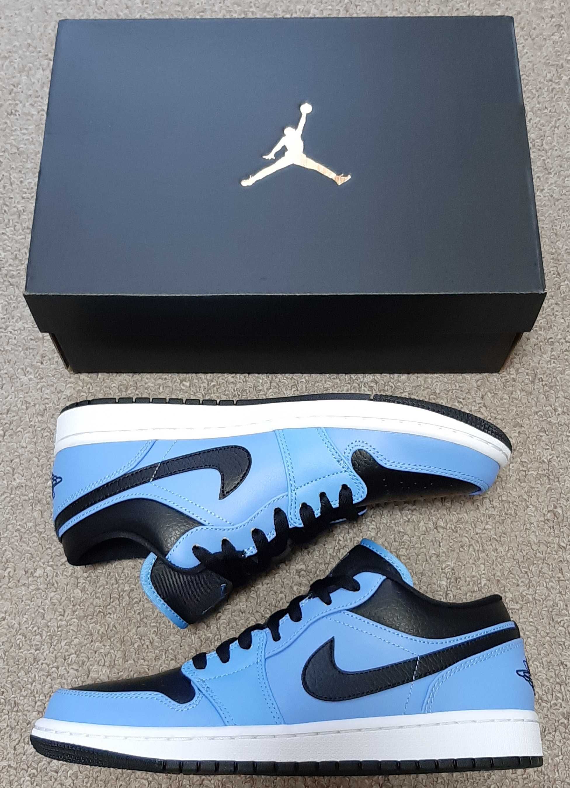 Nike Air Jordan 1 Low "University Blue/Black"