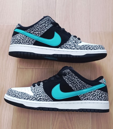 Nike SB Dunk Low "Elephant/Safari"