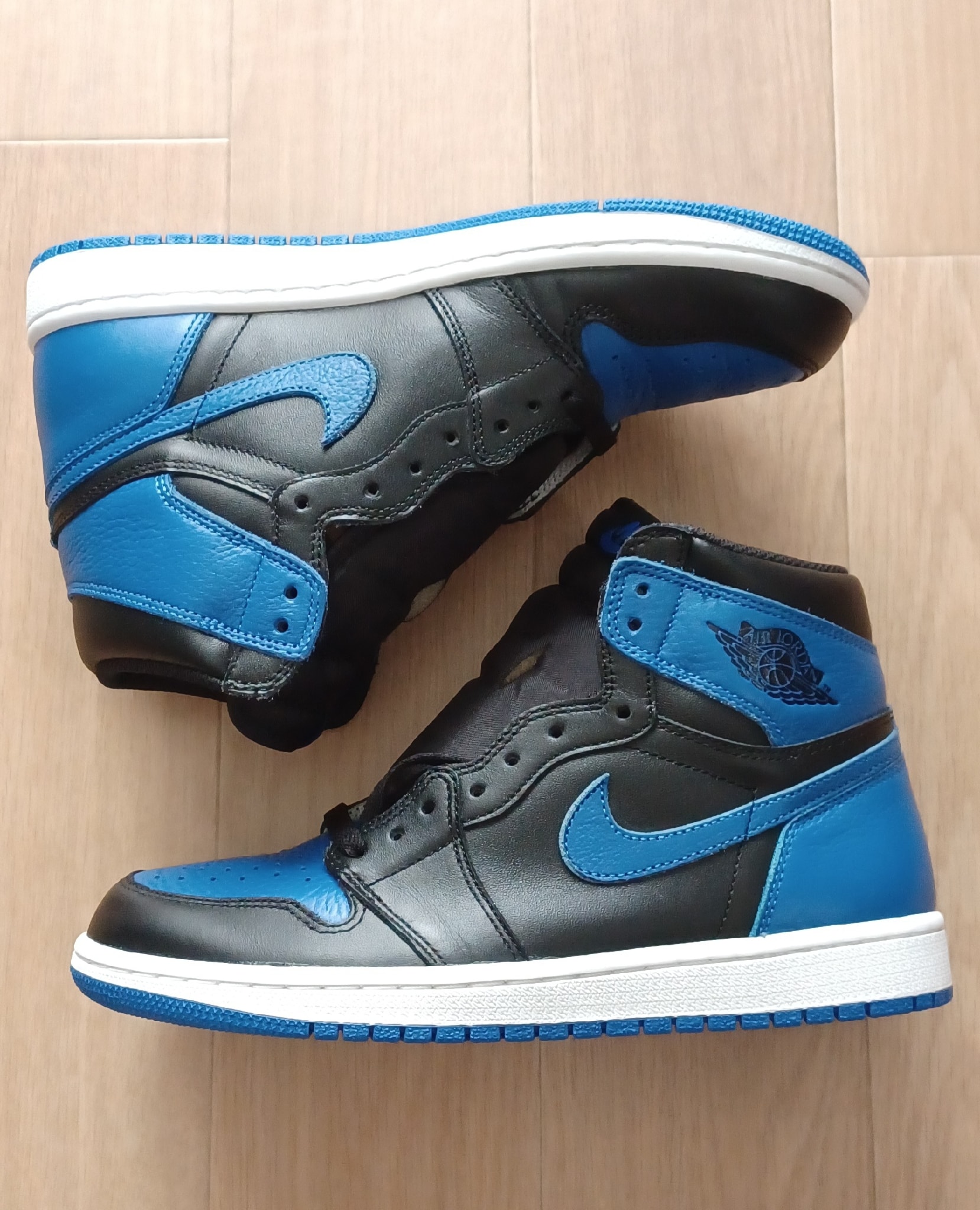 Nike Air Jordan 1 Retro High OG "Royal" (2017)
