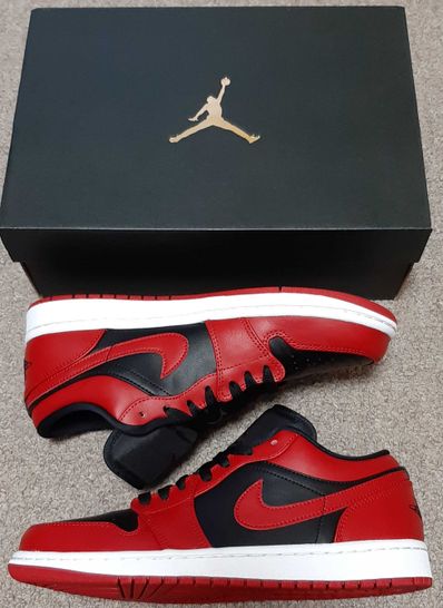 Nike Air Jordan 1 Low "Varsity Red"