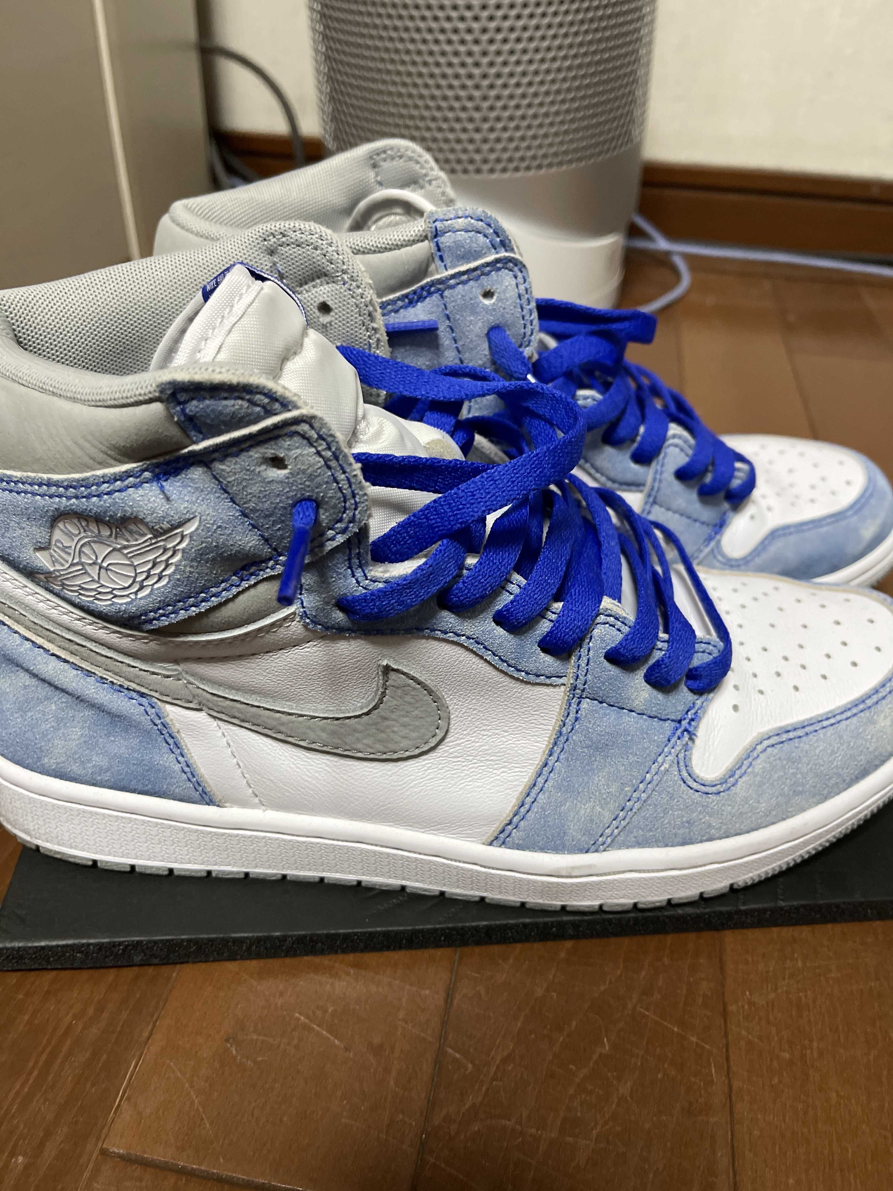 Nike Air Jordan 1 High OG "Hyper Royal"