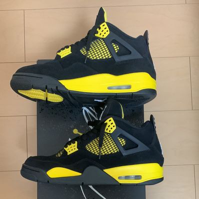 Nike Air Jordan 4 Retro "Thunder"(2023)