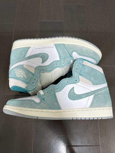 Nike Air Jordan 1 Retro High OG "Turbo Green"