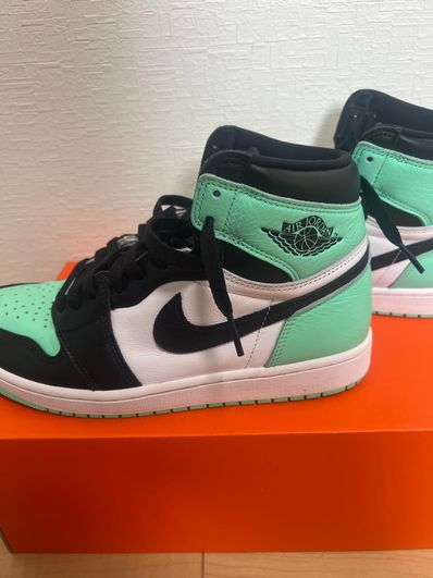 Nike Air Jordan 1 High OG "Green Glow"