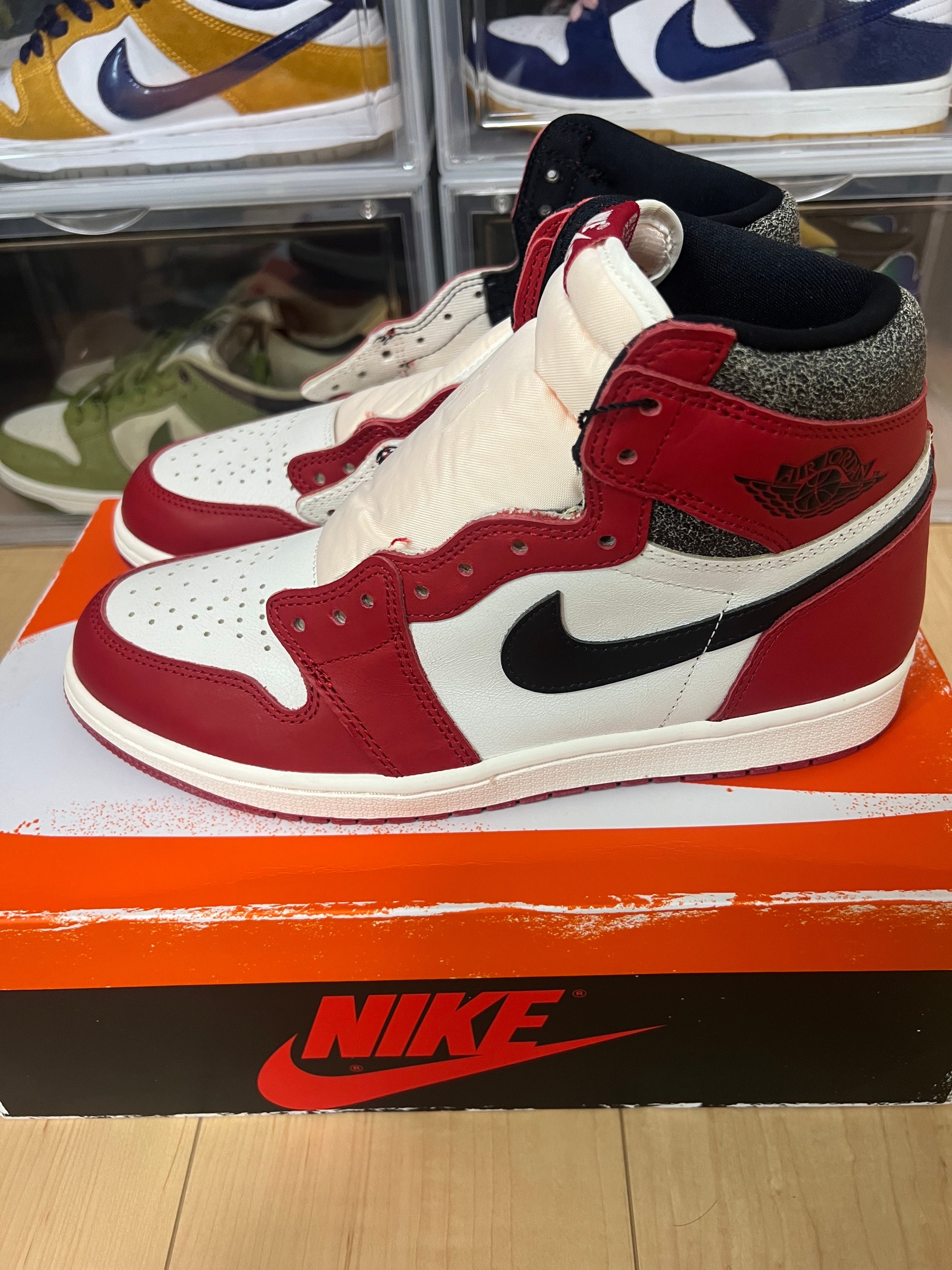 Nike Air Jordan 1 High OG "Lost & Found/Chicago"
