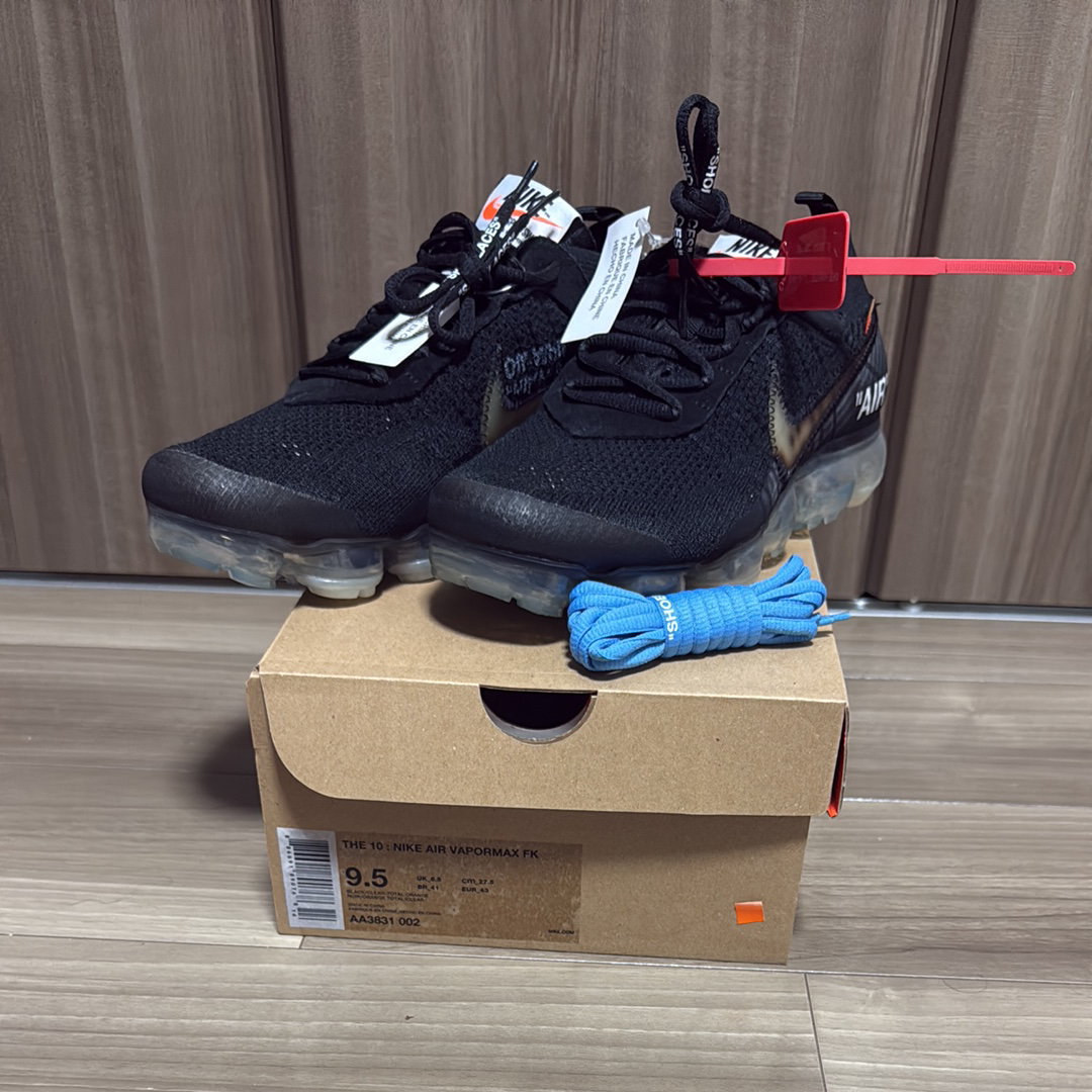 Off-White × Nike Air Vapormax "Black/Total Orange/Clear"