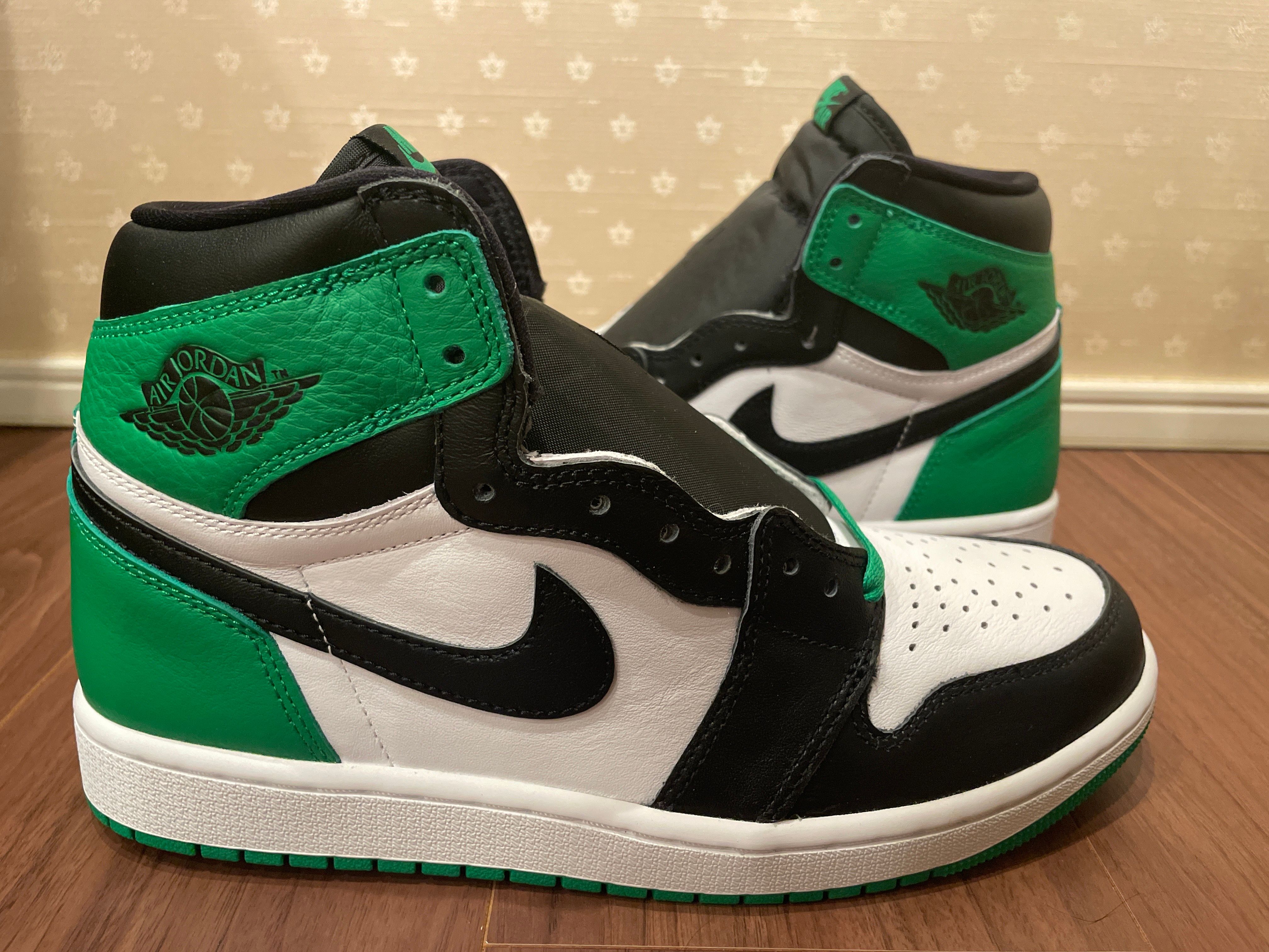 Nike Air Jordan 1 Retro High OG "Celtics/Black and Lucky Green" (2023)