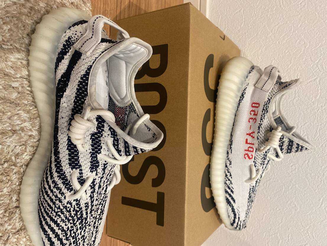 adidas YEEZY Boost 350 V2 "Zebra"