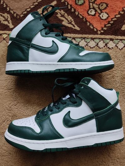 Nike Dunk High "Spartan Green"