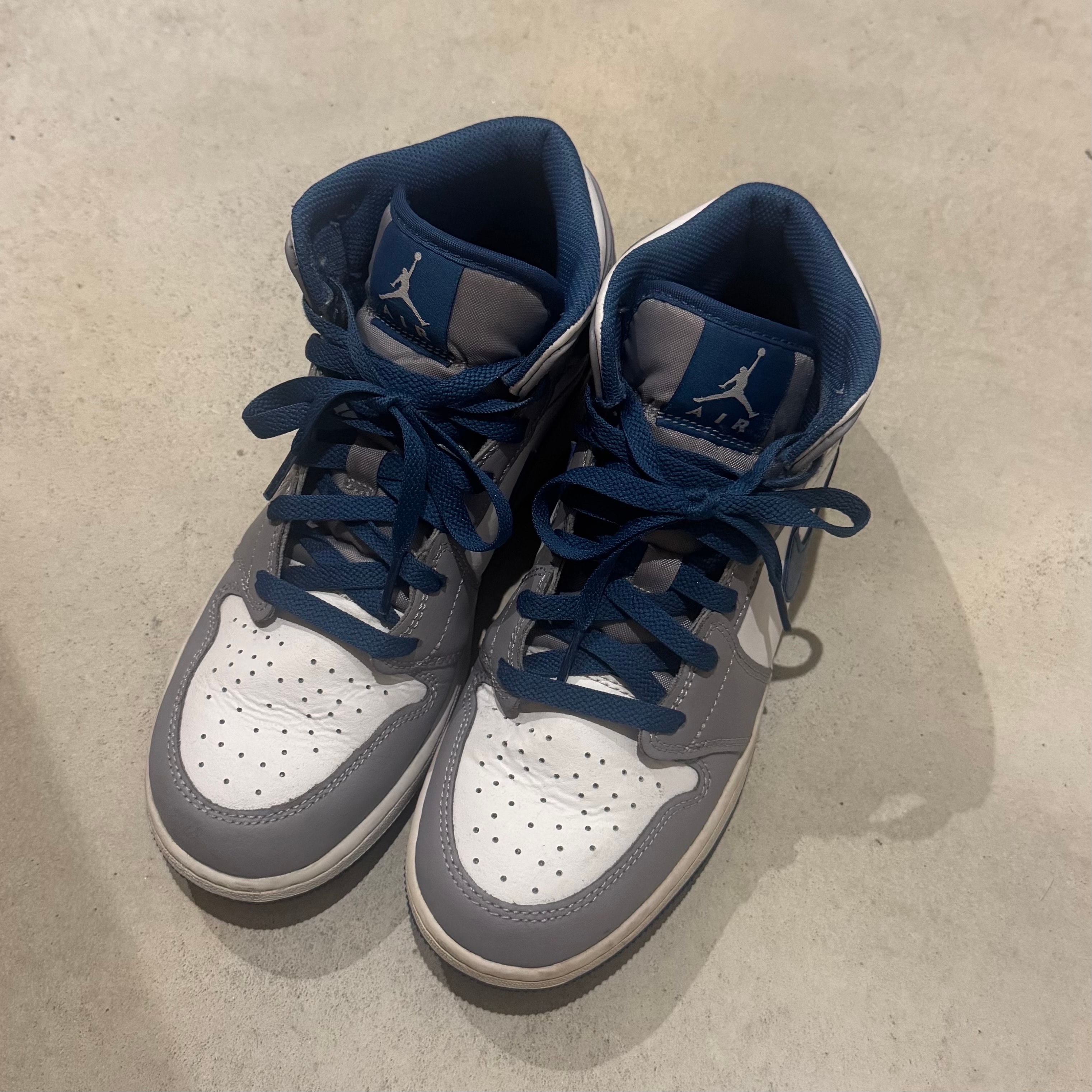 Nike GS Air Jordan 1 Mid "True Blue"