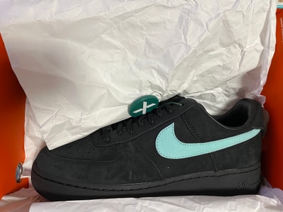 Tiffany & Co. × Nike Air Force 1 Low "1837"