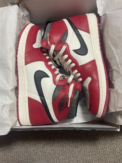 Nike Air Jordan 1 High OG "Lost & Found/Chicago"