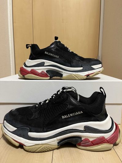 BALENCIAGA Triple S "Black/Red"