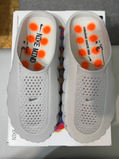 Nike Mind 001 Mules "Light Smoke Grey/Hyper Crimson"