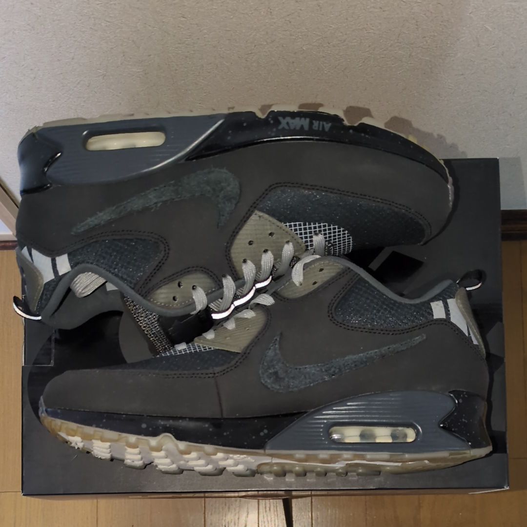 UNDEFEATED × Nike Air Max 90 "Black/Rush Pink"