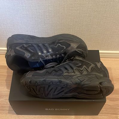 Bad Bunny × adidas Response CL "Triple Black"