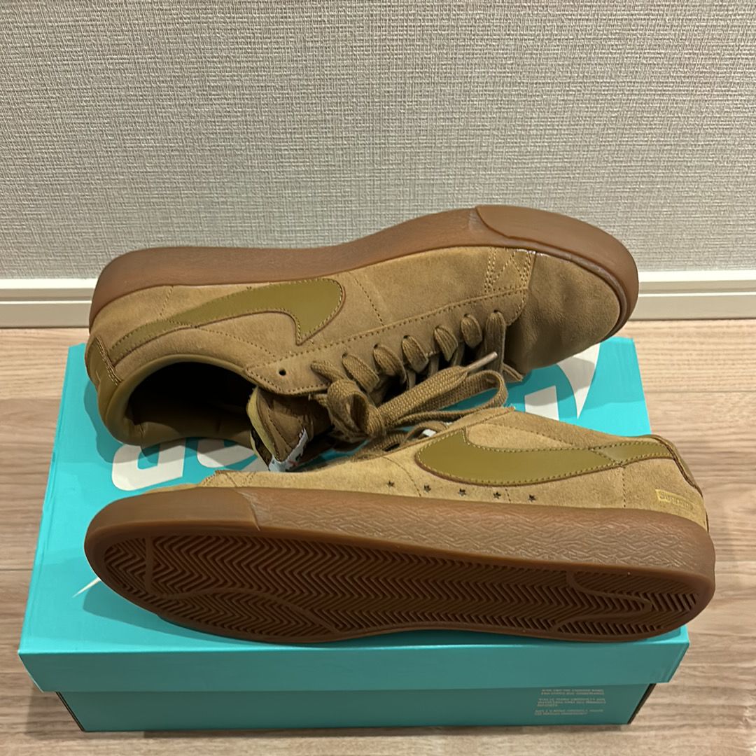 Supreme × Nike SB Blazer Low GT "Golden Beige"