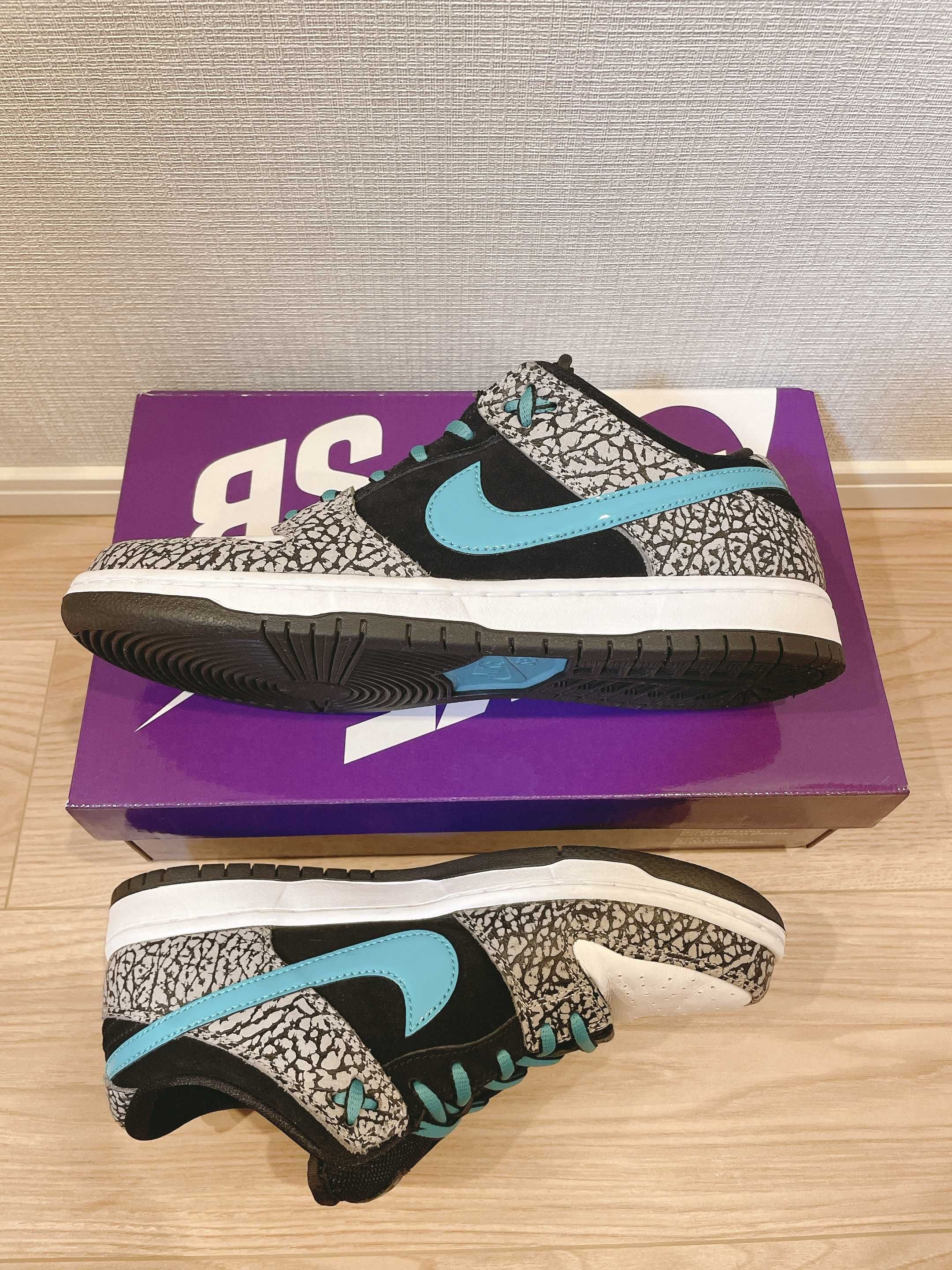 Nike SB Dunk Low "Elephant/Safari"