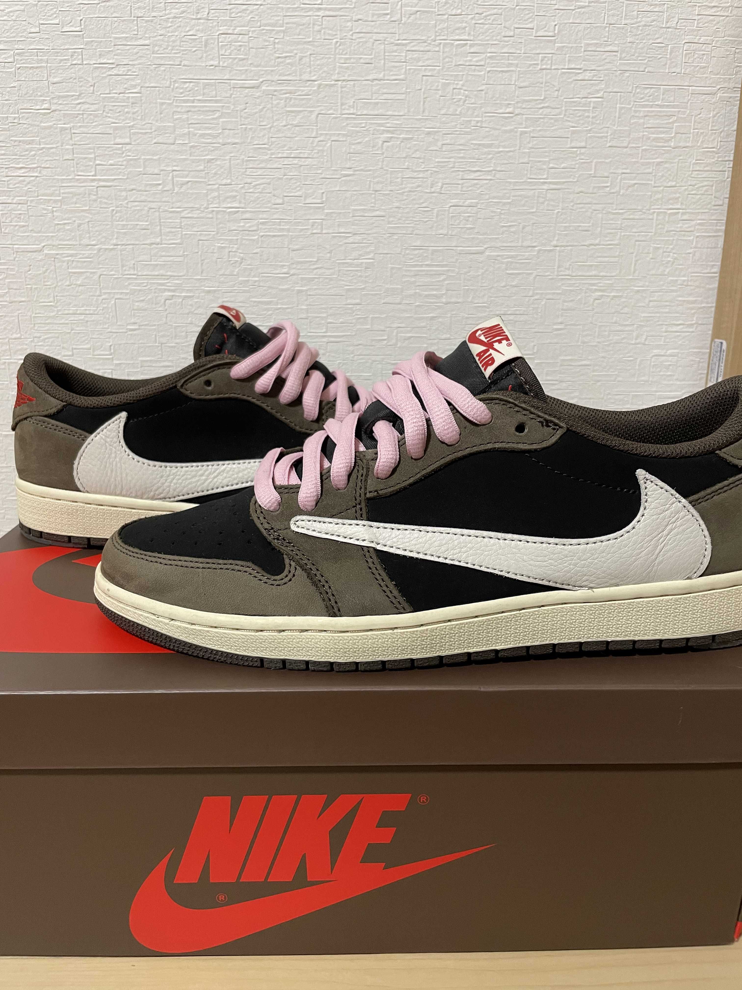 Travis Scott × Nike Air Jordan 1 Low OG SP-T "Black/Dark Mocha"